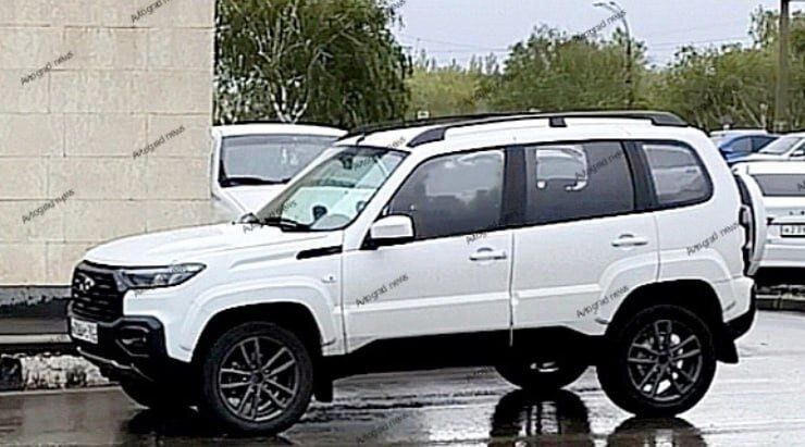 Анонс серийного выпуска модернизированной LADA Niva Travel с новым двигателем в 2025 году