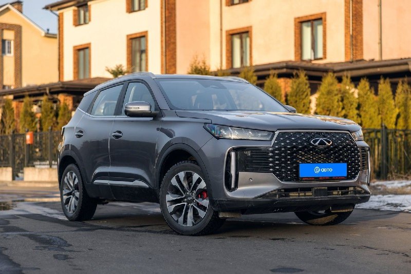 В России появились доступные версии кроссовера Chery Tiggo 4 с упрощенными характеристиками