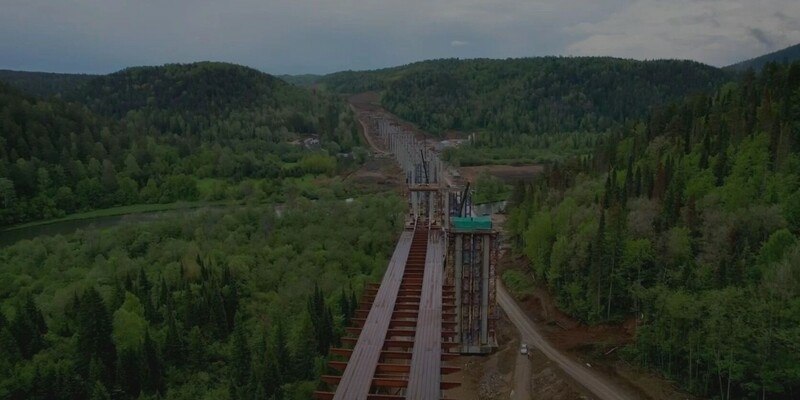 На Южном Урале завершено надвигание пролетов на крупнейшей эстакаде