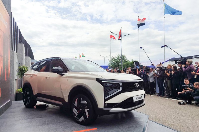 Новый кроссовер Lada Azimut: подробности о модели