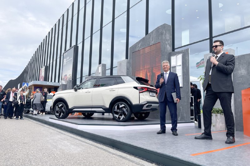 Новый кроссовер Lada Azimut: подробности о модели