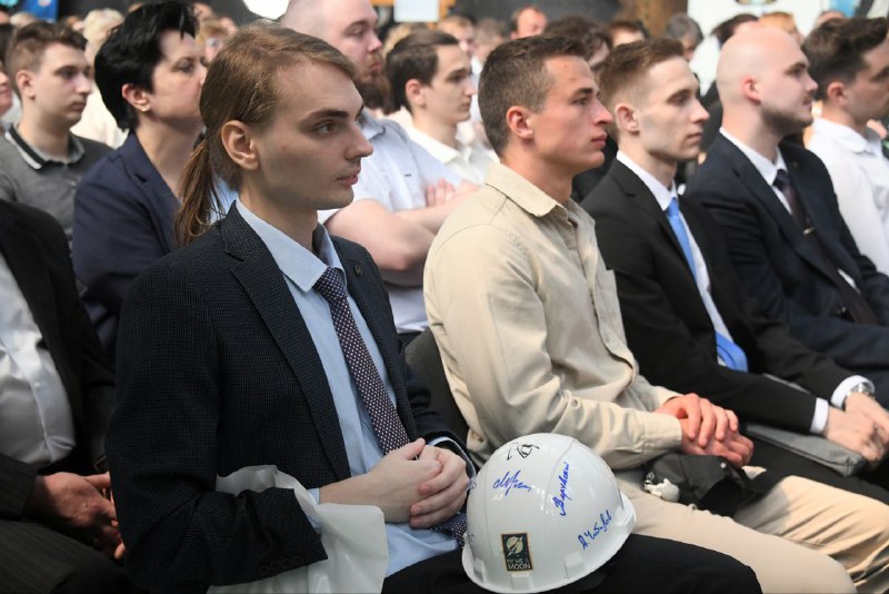 Вручение дипломов выпускникам МГТУ им. Н.Э. Баумана