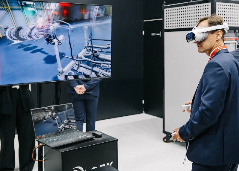 Современный VR-тренажер для индустриального двигателя АЛ-41СТ-25 Современный VR-тренажер для индустриального двигателя АЛ-41СТ-25