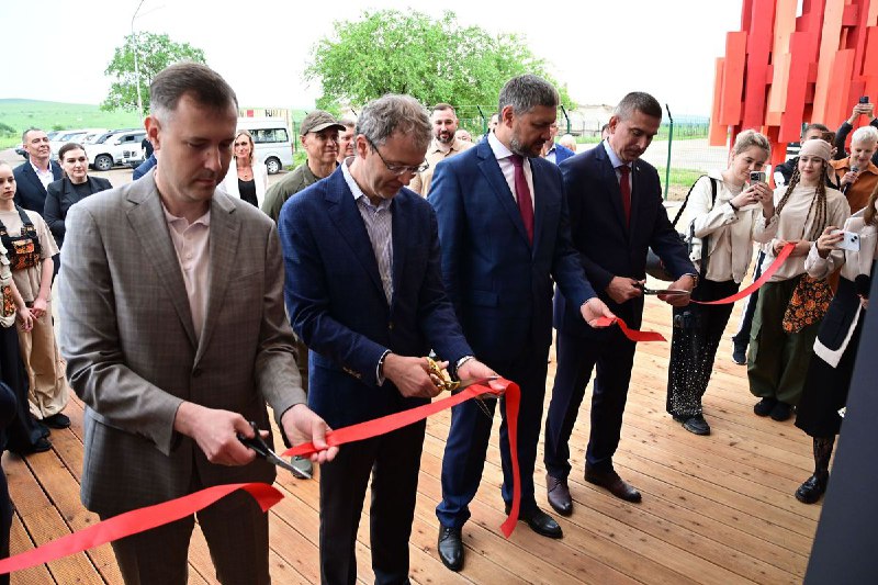 Открытие нового пассажирского терминала аэропорта в Краснокаменске
