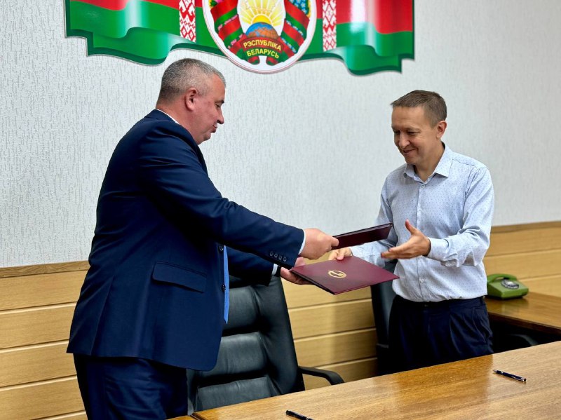 Подписание договора на поставку колесных пар между Группой ПТК и Гомельским ВСЗ