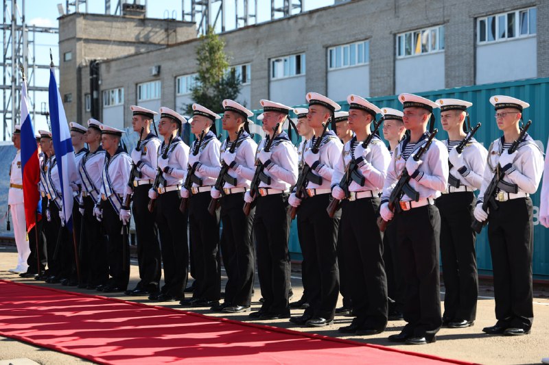 Спуск на воду фрегата «Адмирал Амелько»