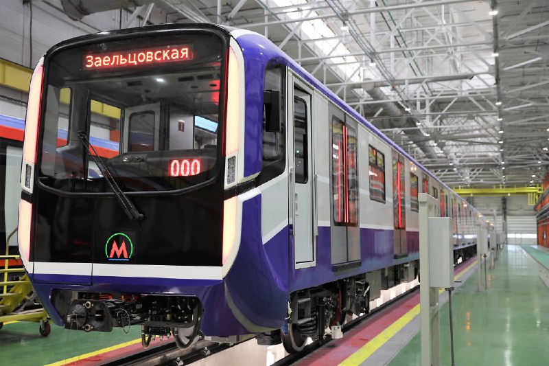 Поставка первого поезда метро для Новосибирска