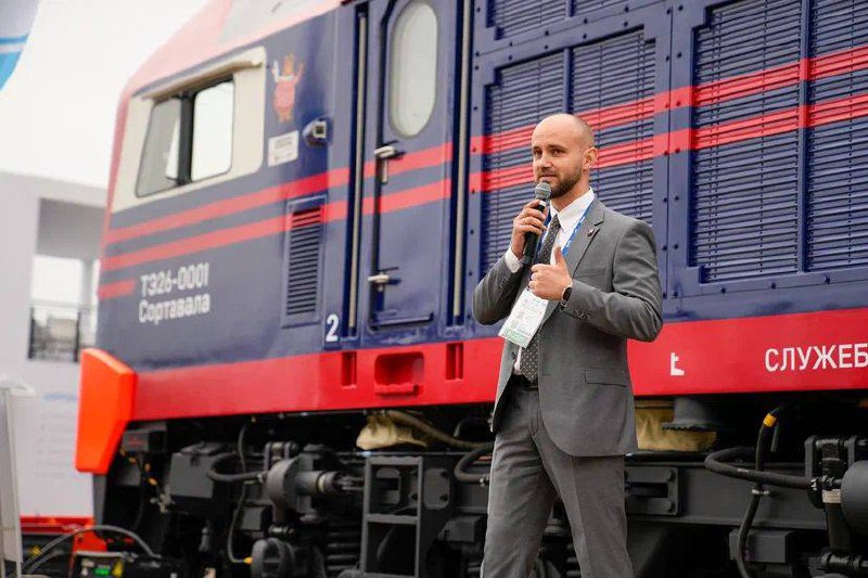 Презентация нового тепловоза ТЭ26 на выставке в Санкт-Петербурге Презентация нового тепловоза ТЭ26 на выставке в Санкт-Петербурге