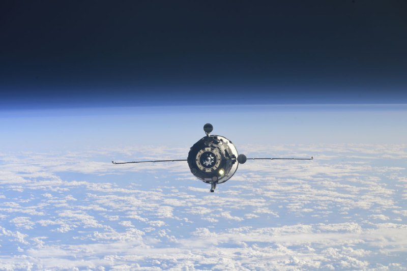 Отстыковка грузового корабля «Прогресс МС-30»