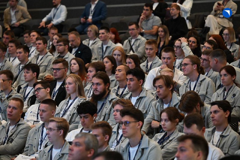 Первый выпуск образовательного трека «Крылья Ростеха» в МАИ