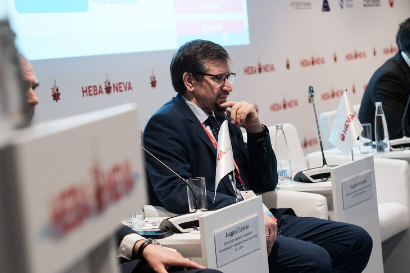 Цифровизация судостроения: инициативы ОСК на выставке «Нева-2025»