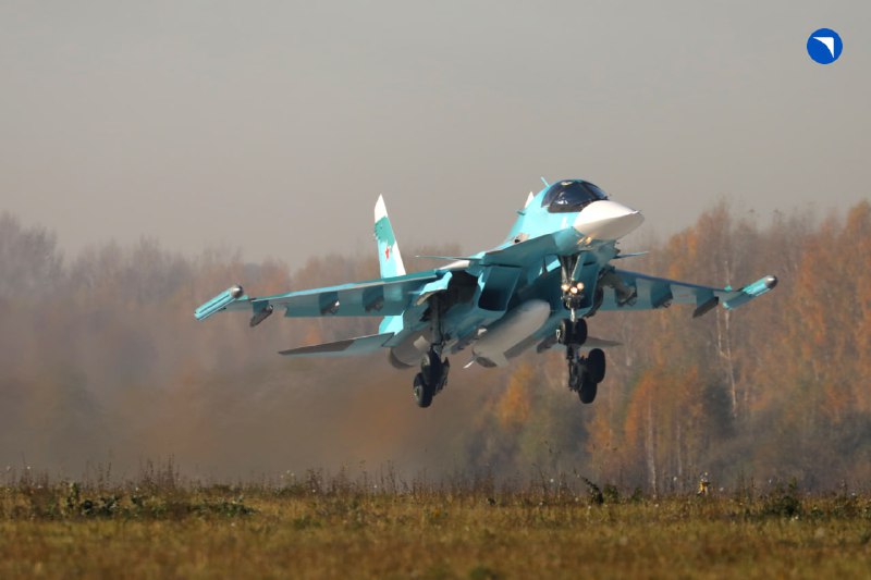 Передача новой партии истребителей Су-34 армии России