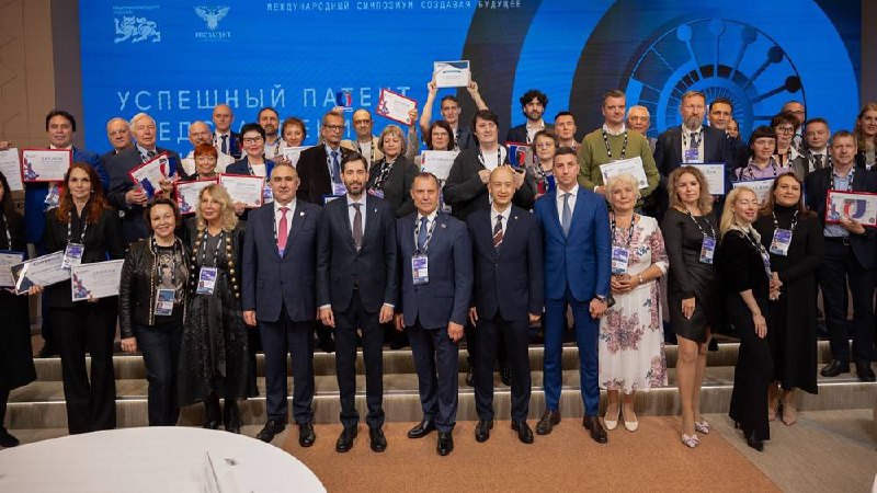 Конструкторы ОДК стали финалистами конкурса «Успешный патент» Конструкторы ОДК стали финалистами конкурса «Успешный патент»