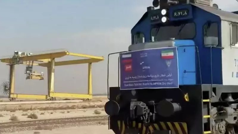 Первый контейнерный поезд из России доставлен в Иран Первый контейнерный поезд из России доставлен в Иран
