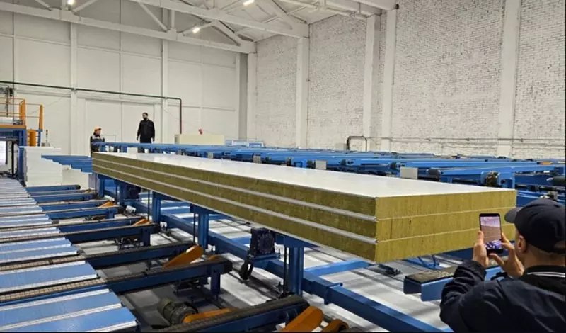 Запуск новой линии по производству сэндвич-панелей на «Ржевкирпич»