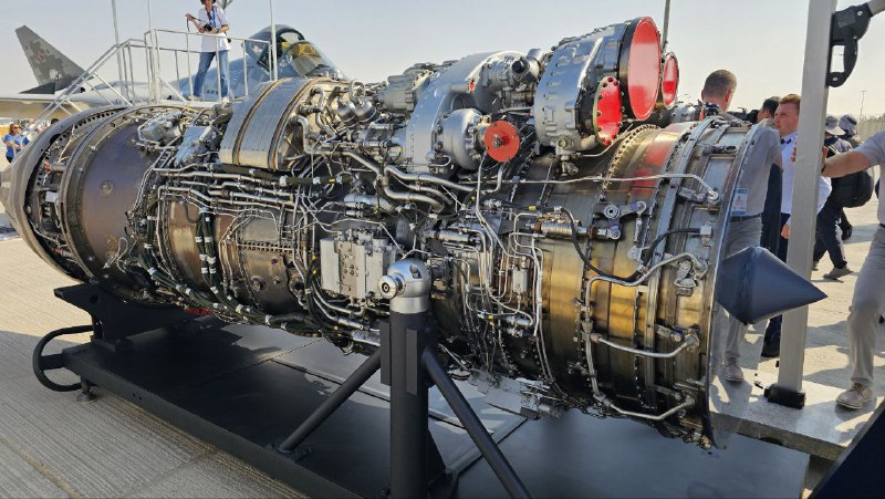 Ростех представил двигатель 177С на Dubai Airshow 2025