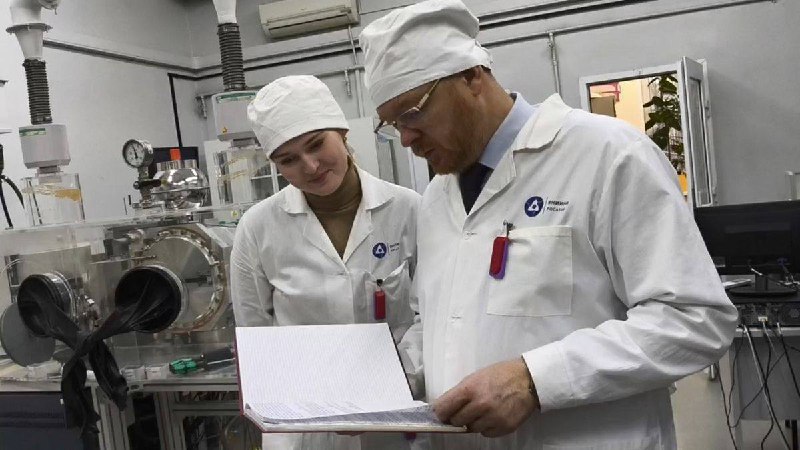 Сотрудники «Росатома» получили премию «Вызов» за инновации в ядерной технологии