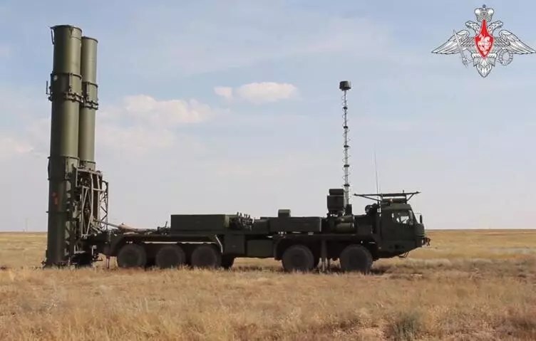 Вступление на дежурство первого полка с ПВО С-500