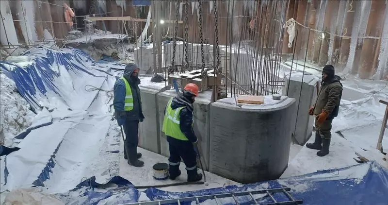 Началось строительство русловых опор моста через реку Витим