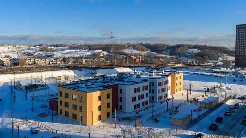 В декабре 2025 года в России открыто 15 новых школ и детских садов