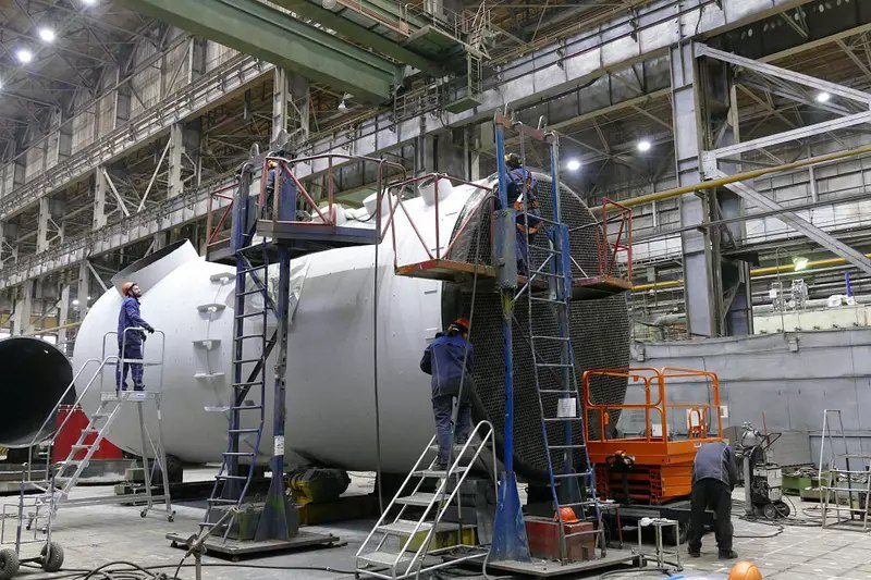 Уралхиммаш поставил рекордный конденсатор газовой серы Уралхиммаш поставил рекордный конденсатор газовой серы