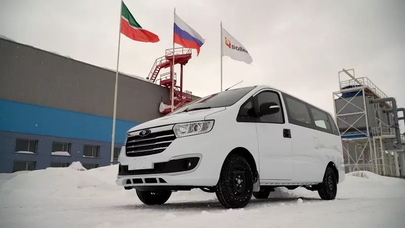 Запуск серийного производства минивэна Sollers SF1 в Елабуге Запуск серийного производства минивэна Sollers SF1 в Елабуге