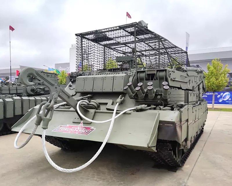 Передача модернизированных БРЭМ-80 в войска