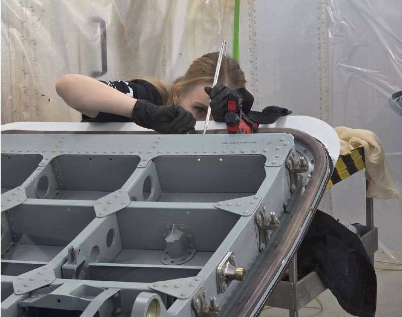 Ввод новых окрасочных камер для самолетов МС-21 и Суперджет Ввод новых окрасочных камер для самолетов МС-21 и Суперджет