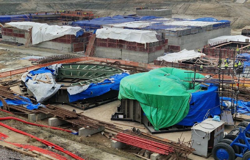 Доставка опорной фермы для третьего энергоблока Ленинградской АЭС