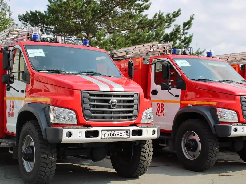 10 новых автоцистерн получила государственная противопожарная служба Удмуртии 10 новых автоцистерн получила государственная противопожарная служба Удмуртии
