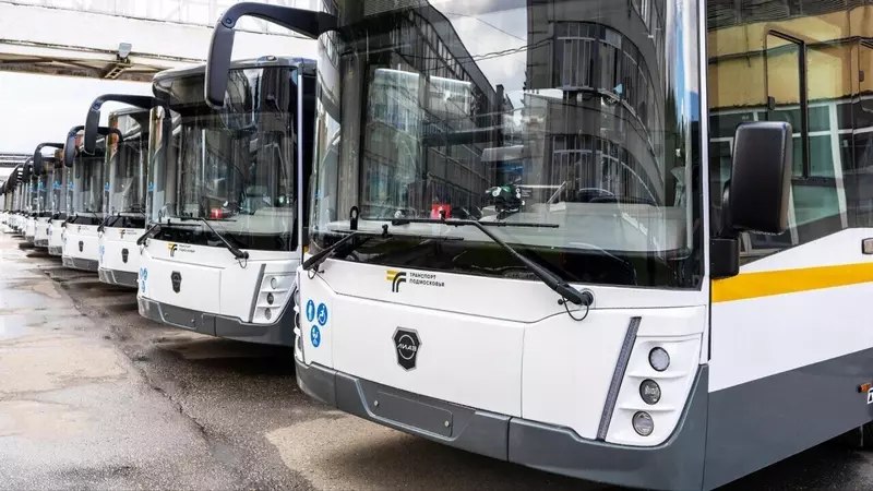 76 новых автобусов ЛиАЗ переданы «Мострансавто» для маршрутов Подмосковья