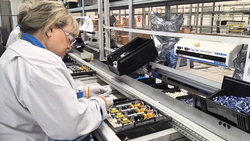 GS Group показал производство электронных модулей изнутри