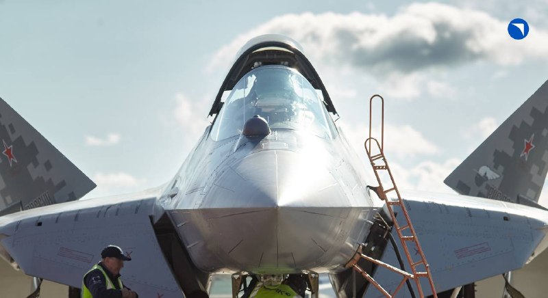 ОАК передала ВКС России партию истребителей Су-57