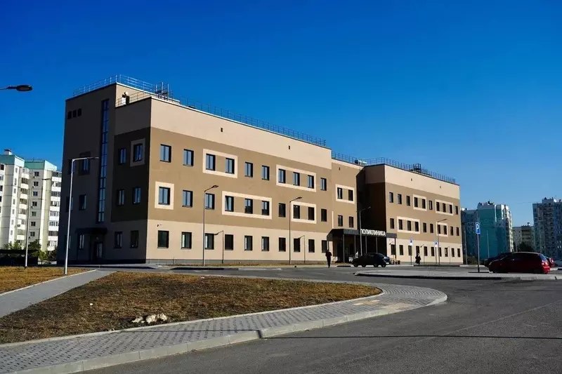 В Астрахани открылась новая поликлиника в микрорайоне Бабаевского