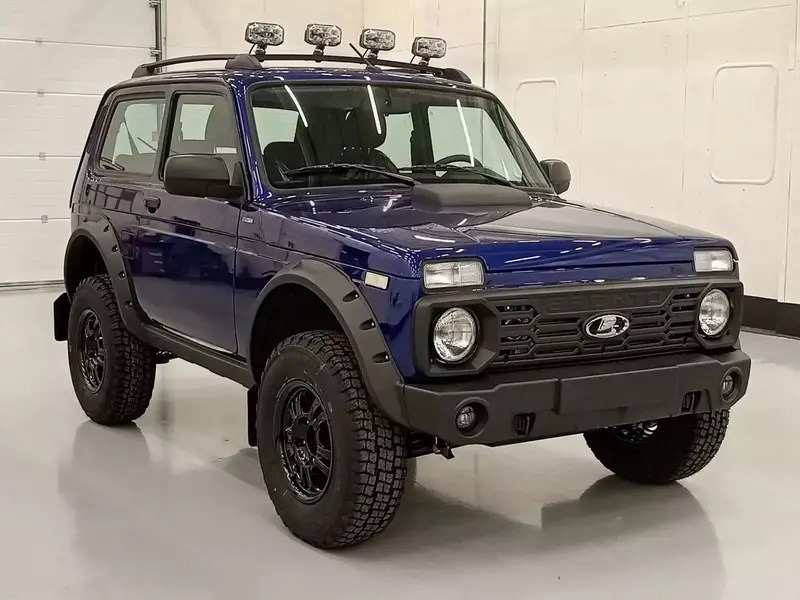 АВТОВАЗ запустил обновлённую NIVA Bronto для серьёзного бездорожья
