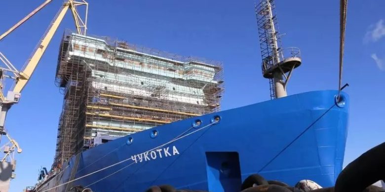 На строящемся ледоколе «Чукотка» запустили реактор правого борта