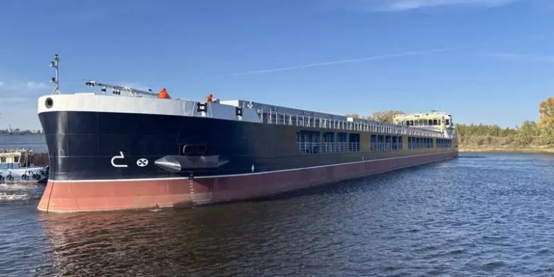ОСК передала заказчику сухогруз проекта RSD59 после испытаний