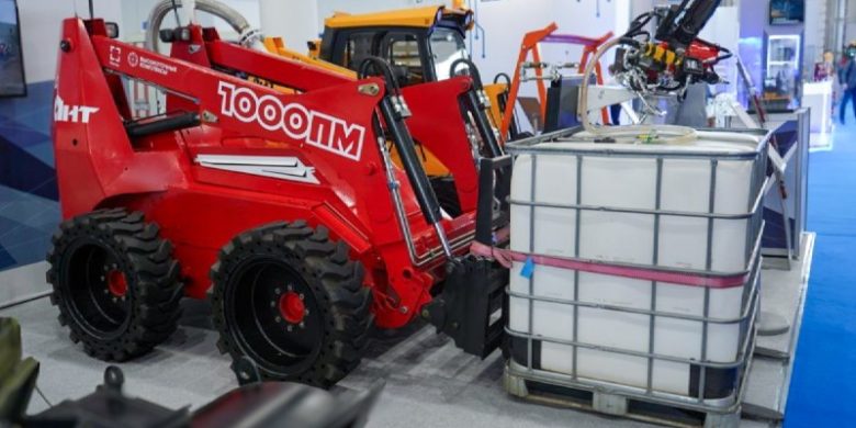 Ростех начал поставки роботов-пожарных с управлением на расстоянии до километра