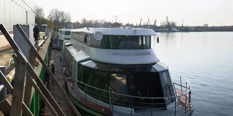 В Ленобласти на воду спустили электросуда «Кронштадт» и «Выборг»